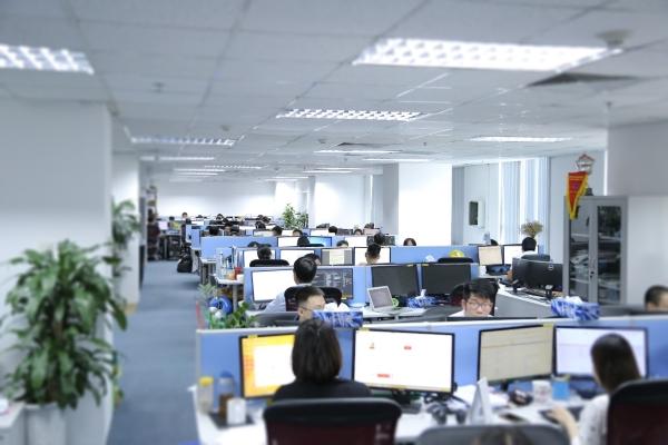 LuvinaSoftware-評判の良いベトナムのソフトウェアアウトソーシング会社