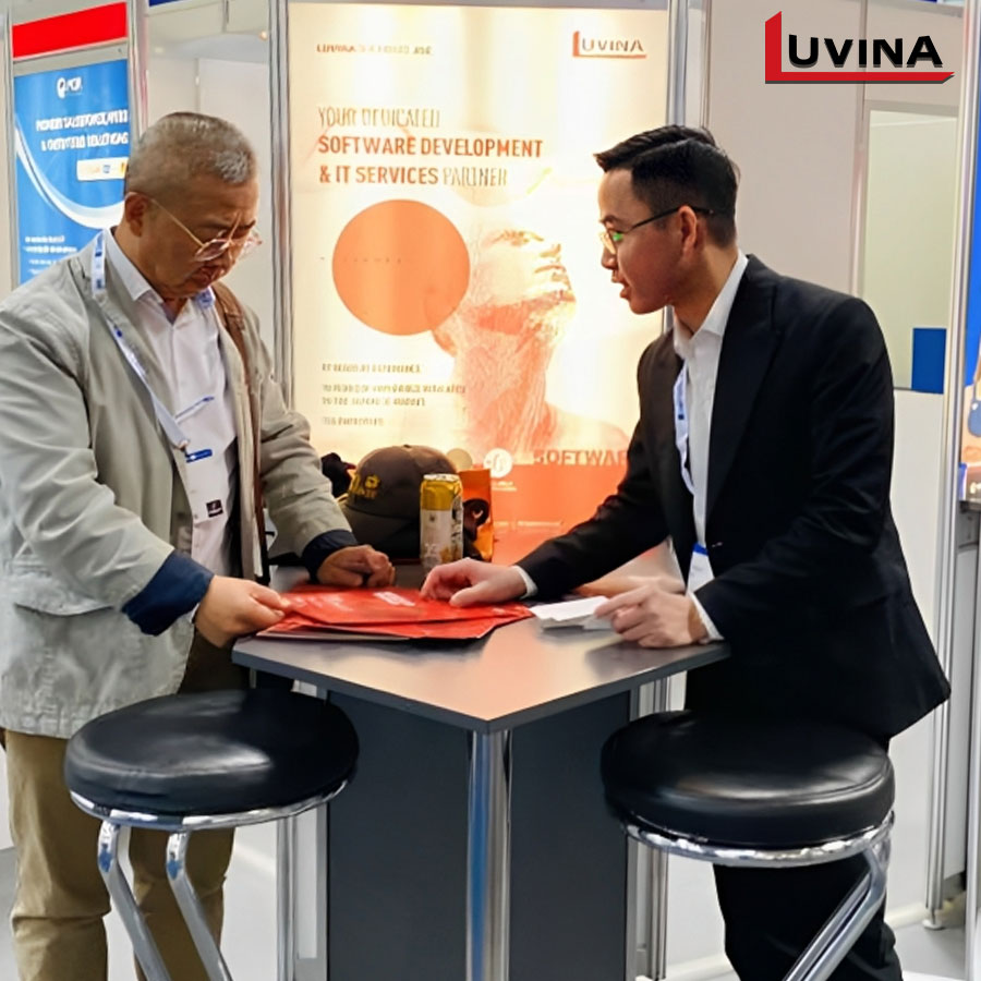 Luvina SoftwareがHannoverMesseにいる