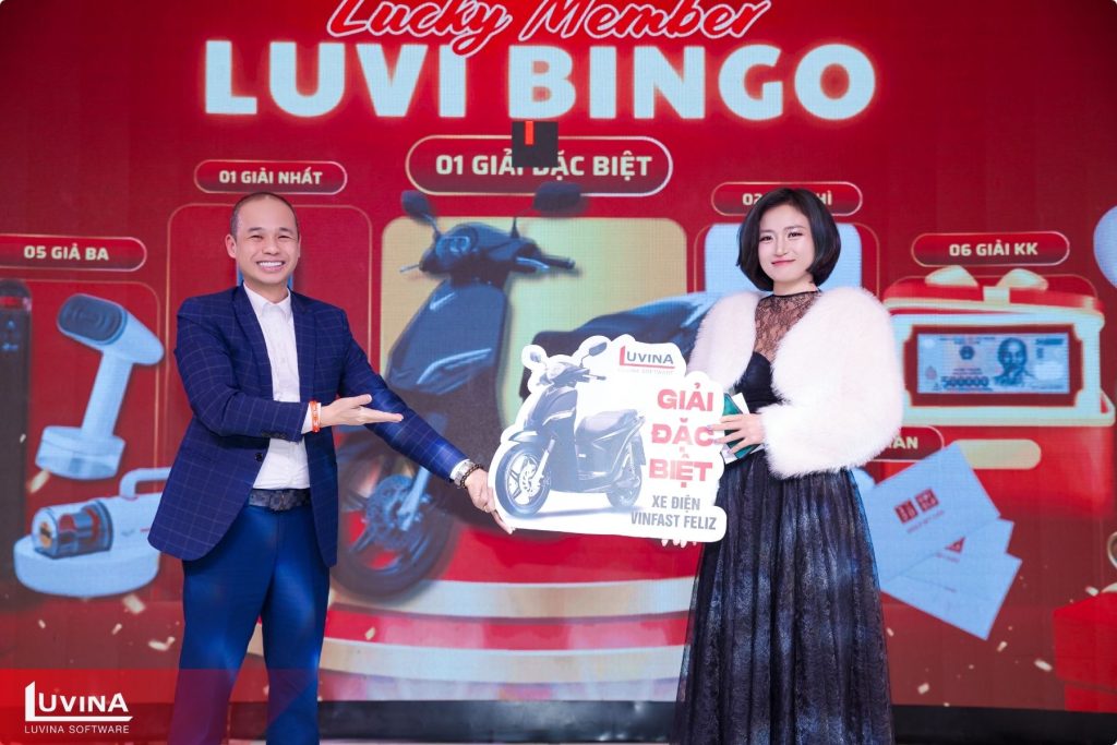 【社内イベント】ルビナソフトウエア 2025年忘年会「RISE TO SHINE」を開催 6 28