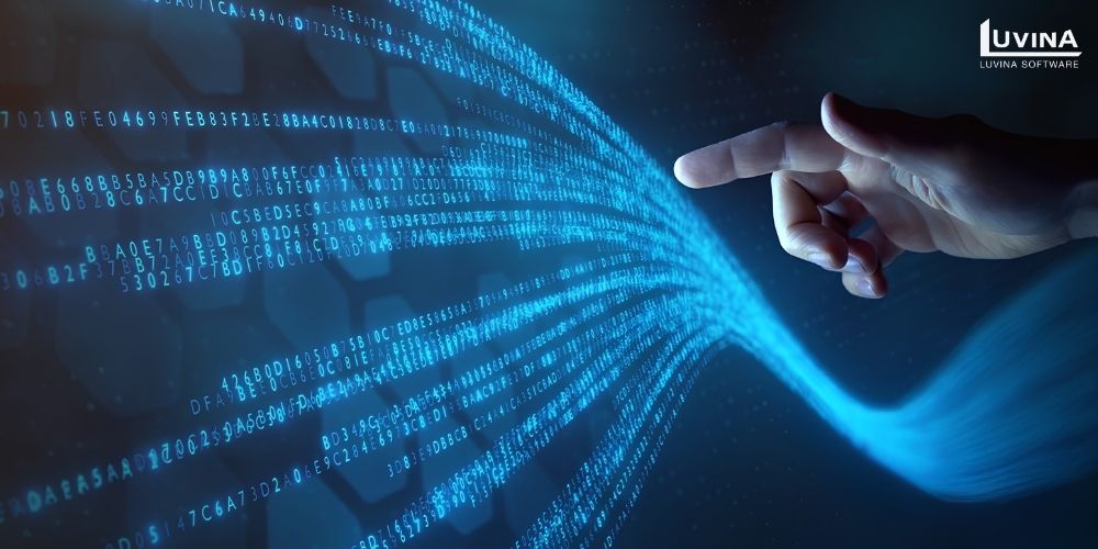 メインフレームのクラウド移行完全ガイド|課題・メリット・4つの移行方法・成功ポイント 3 improving data management and utilization via mainframe to cloud migration
